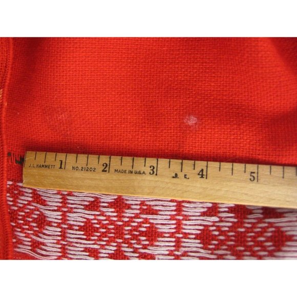 Table Runner 17 x 68 Inch Red Stitching Tassel Christmas Holiday Snowflake VTG - Picture 7 of 7